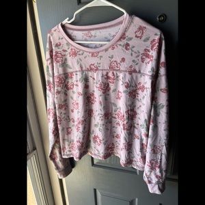 Arizona jean co juniors floral long sleeve shirt.  Sz XL